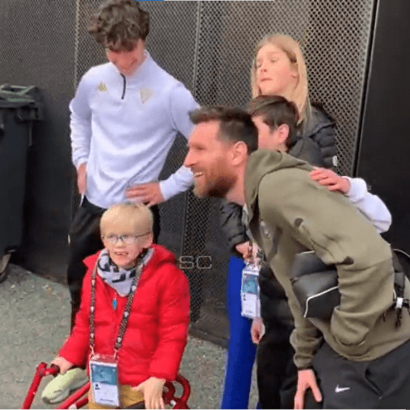 VIDEO | "Gracias, Leo": el conmovedor gesto de Messi en la previa del duelo entre PSG y Angers