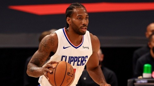 Kawhi Leonard se encuentra lesionado y es baja para Los Angeles Clippers.