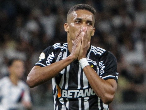 Pedrinho fica de fora do jogo contra o Santos e Coudet tem dor de cabeça na escalação