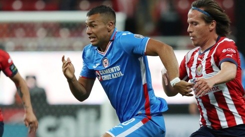 El chileno Iván Morales no continuaría en el Cruz Azul.