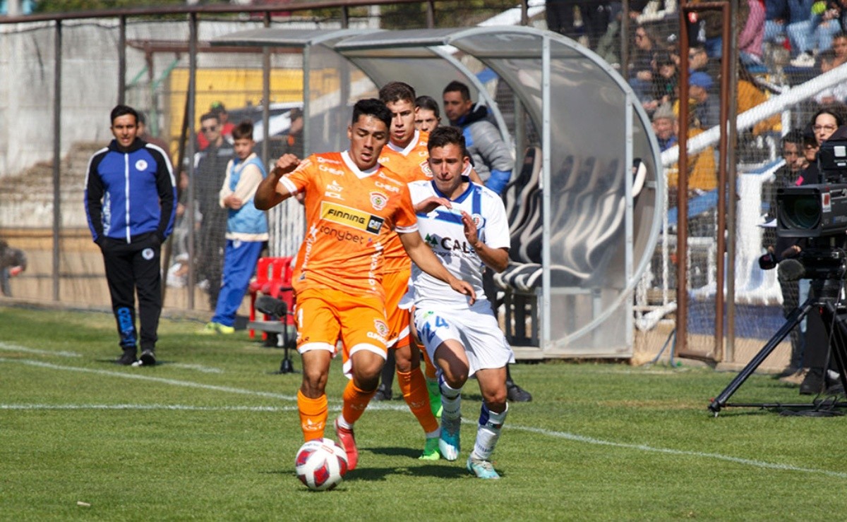 Cobreloa sigue sin mostrar todo su poder o en la Primera B y