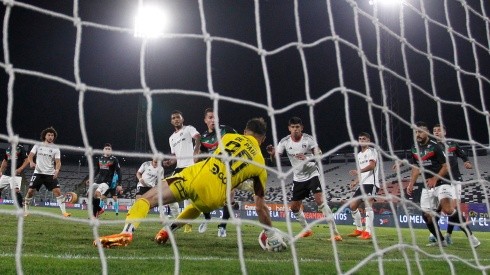 De Paul tuvo una soberbia tapada que evitó el gol árabe.