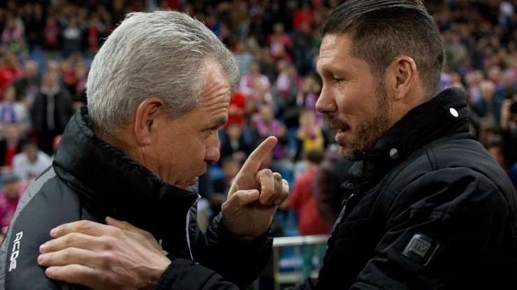 Los equipos de Javier Aguirre y Diego Simeone chocarán este miércoles en el Estadio Metropolitano.