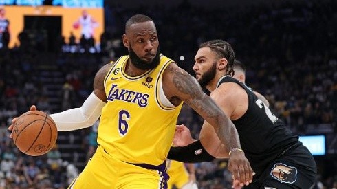 LeBron pode levar o Lakers à semifinal do Oeste nesta quarta-feira (26)