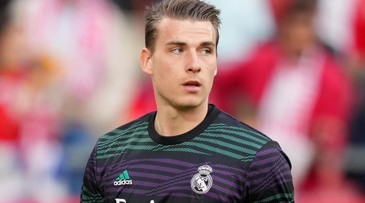 Andriy Lunin, 13 goles en contra en 12 partidos jugados con el Real Madrid en la temporada 2022/2023. 