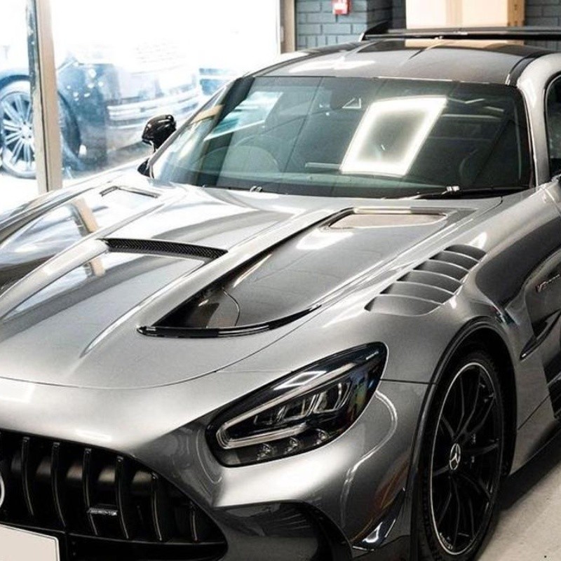 Una de las ESTRELLAS del Arsenal acaba de comprar este BRUTAL Mercedes AMG GT Black Series