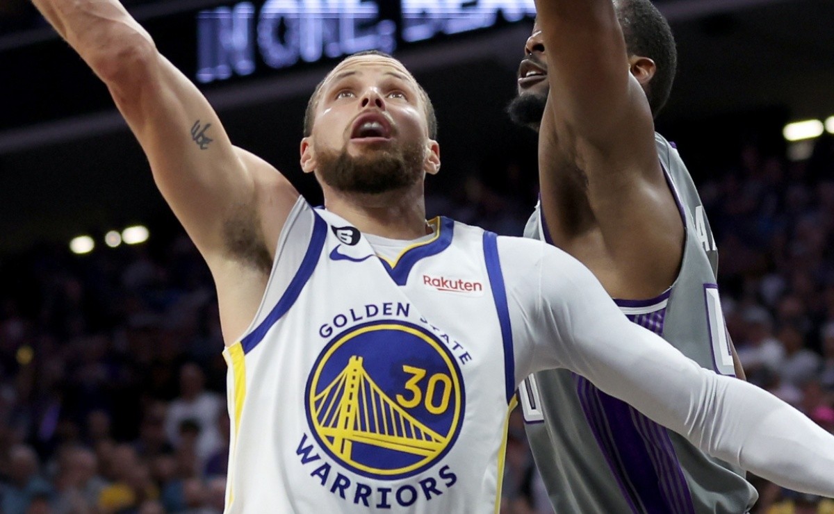 What the NBA said about Stephen Curry’s controversial play Warriors vs Kings