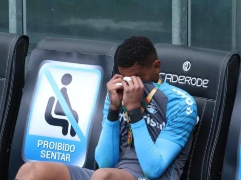 Adriel toma atitude inacreditável nos bastidores do Grêmio