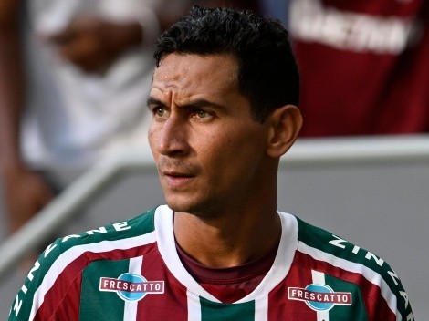 "Ganso melhor que Veiga"; torcidas de Palmeiras e Flu rivalizam na web