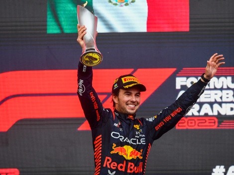 Checo Pérez mostró su alegría por vencer a Max Verstappen