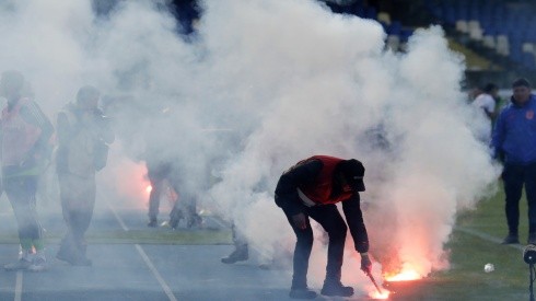 El fútbol chileno sufre nuevamente violencia en los estadios.