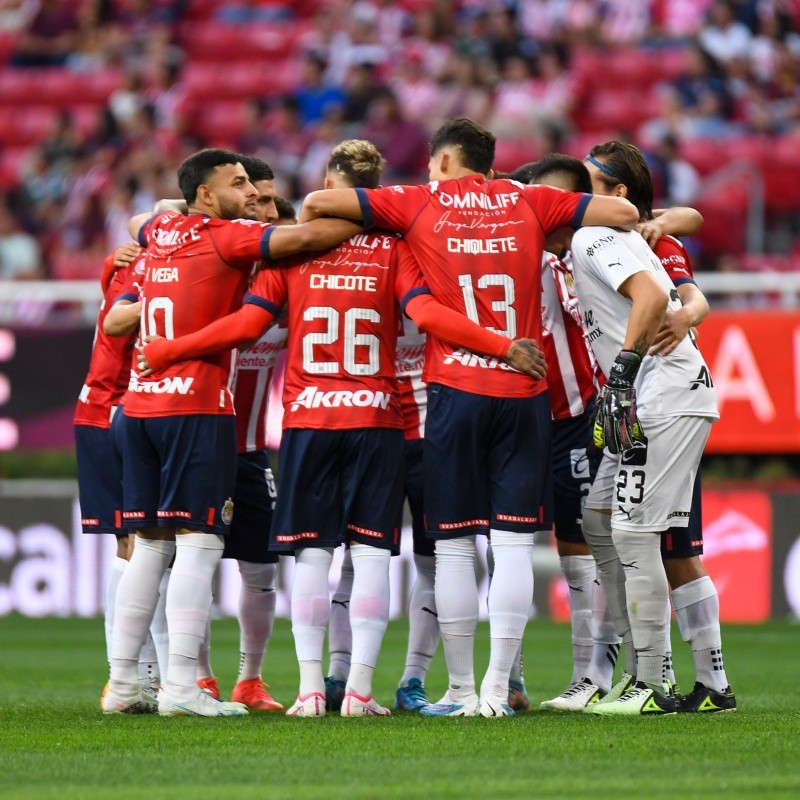 El nuevo uniforme de Chivas ENAMORARÍA a sus fans más nostálgicos