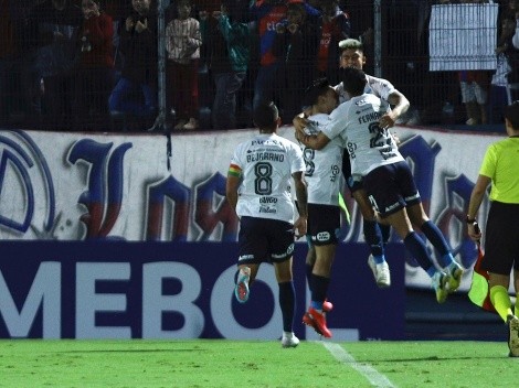 Bolívar sorprendió a Cerro Porteño con una goleada en Paraguay