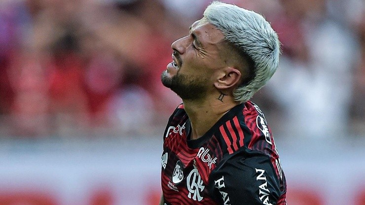 Agif/Thiago Ribeiro - Arrascaeta dá notícia ruim no Flamengo