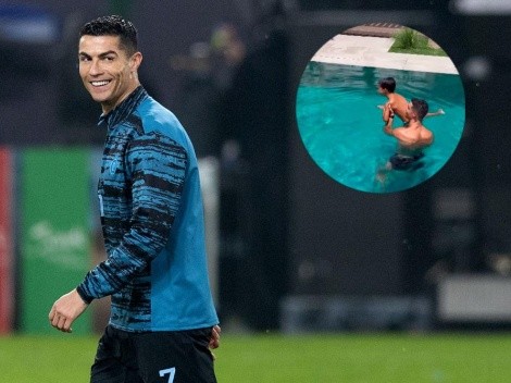 Cristiano Ronaldo enseña a su hijo a nadar con todo el rigor del mundo