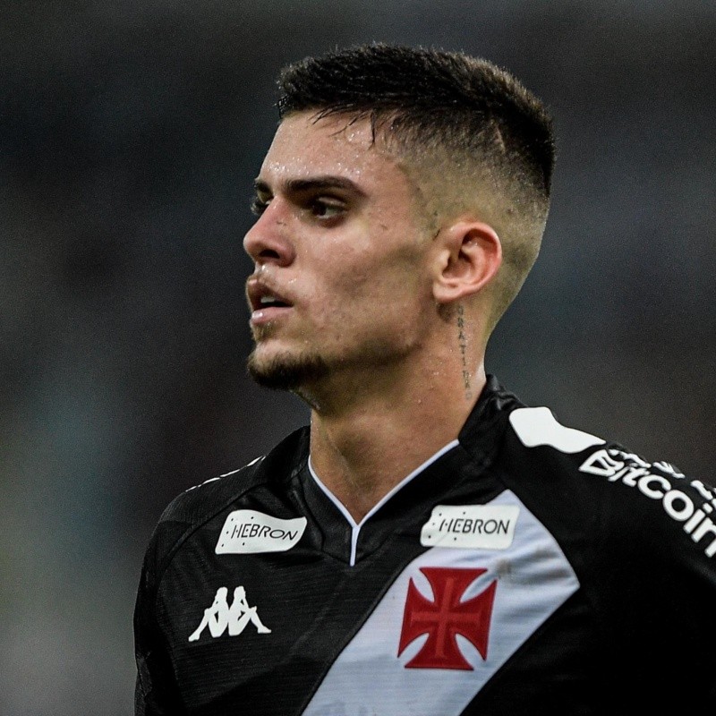 Gabriel Pec abre o verbo sobre postura do Vasco contra o Fluminense