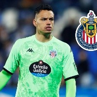 La decisión de Oscar Whalley que tiene en vilo a Chivas