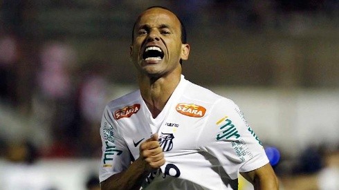 Foto: Ricardo Saibun/SantosFC - Léo é ídolo do Santos