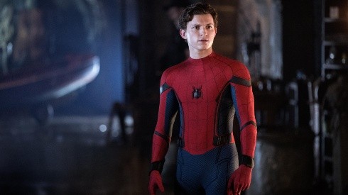 Tom Holland como Spider-Man.