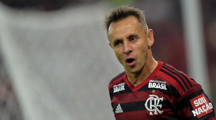 Foto: Thiago Ribeiro/AGIF - Rafinha descartou um retorno ao Flamengo