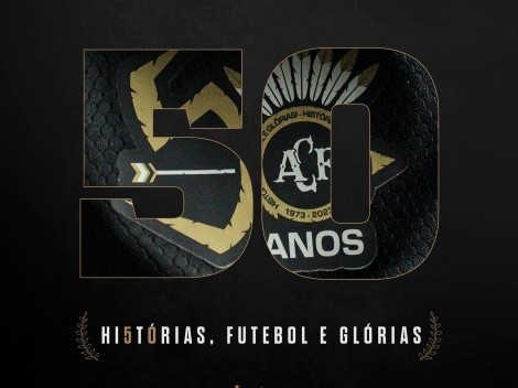 Chapecoense lança camiseta alusiva aos 50 anos de história do clube