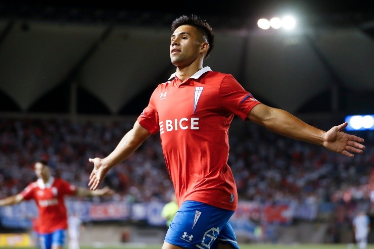 Alexander Aravena Universidad Católica