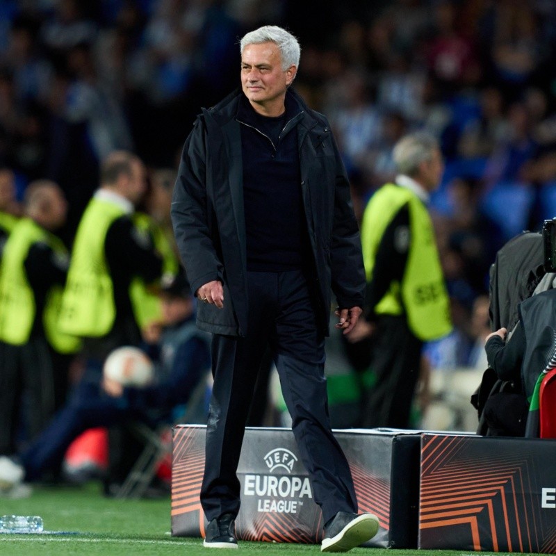 El joven director técnico que tiene "encantado" a José Mourinho actualmente