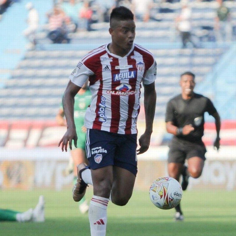 Junior echará al ‘Chino’ Sandoval, pero tendrá un gran gesto con el jugador