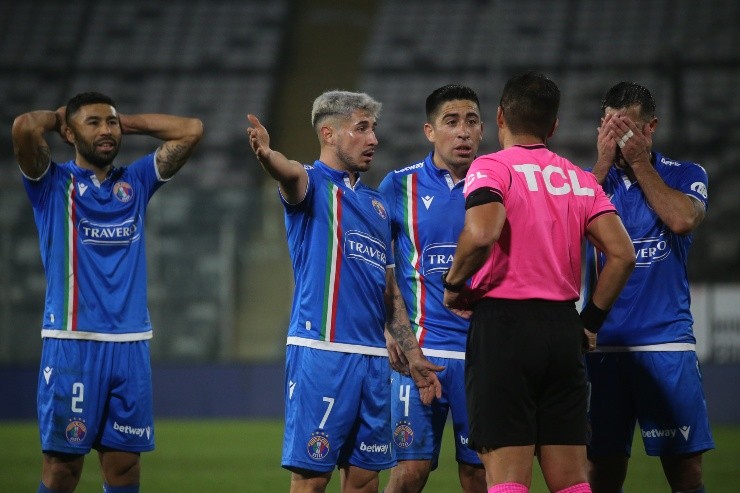 En Audax Italiano aún siguen enojados por esta polémica | Foto: Photosport 