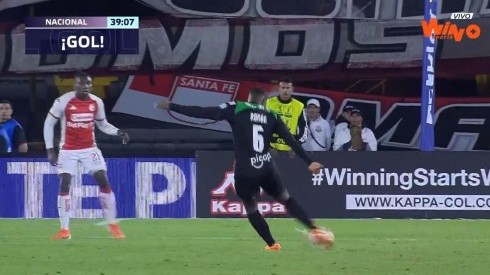 Zapatazo y tremendo golazo de Andrés Román para el primero de Nacional