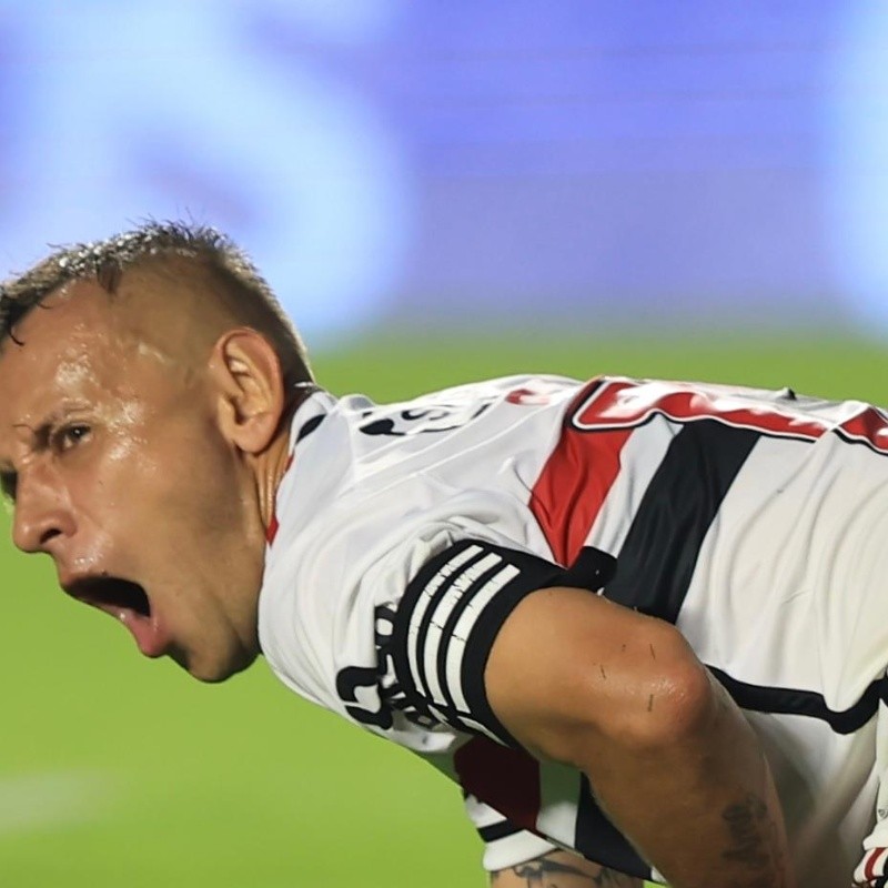 Rafinha abre o jogo sobre proposta de rival do São Paulo na Série A