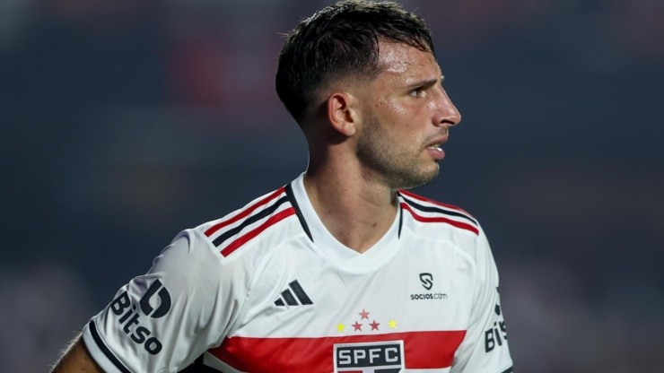 Foto: Marcello Zambrana/AGIF - Calleri pode ganhar concorrente no São Paulo