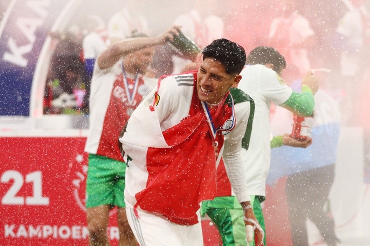 Edson Álvarez venía de ser bicampeón con Ajax (Getty Images)