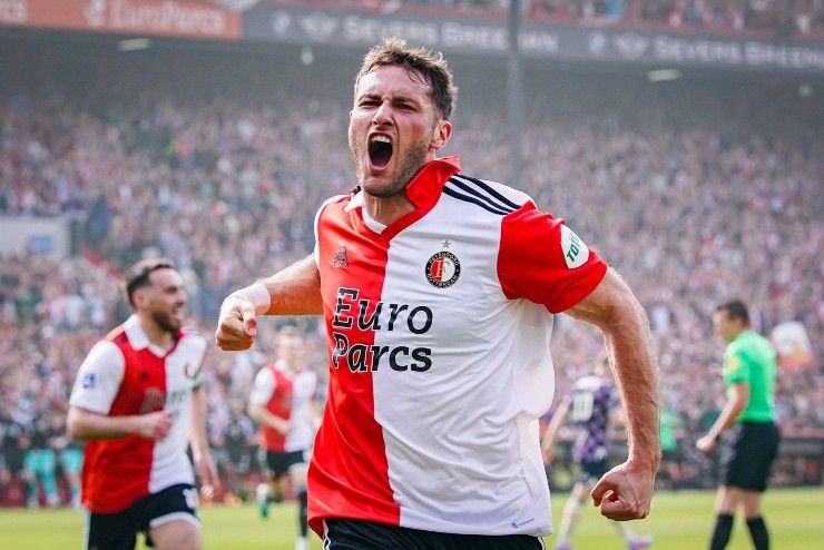 Santi Giménez fue clave para la consagración del Feyenoord (Imago)