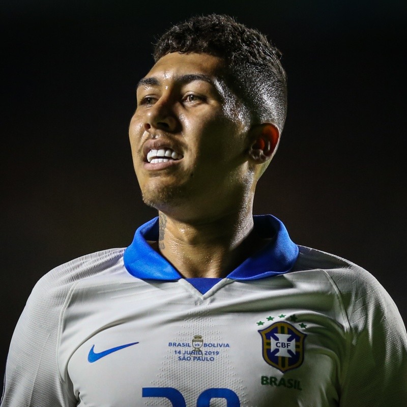 Firmino bate o martelo sobre futuro e decisão cai no Corinthians