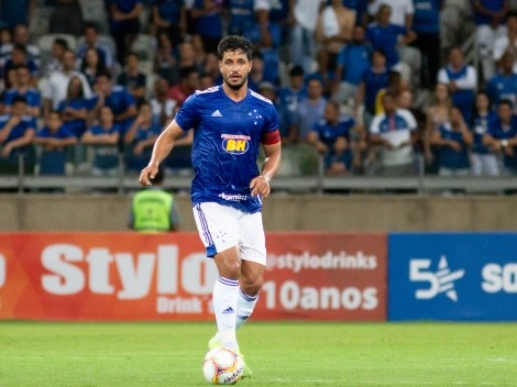 Léo chuta o balde contra diretoria do Cruzeiro e relembra saída