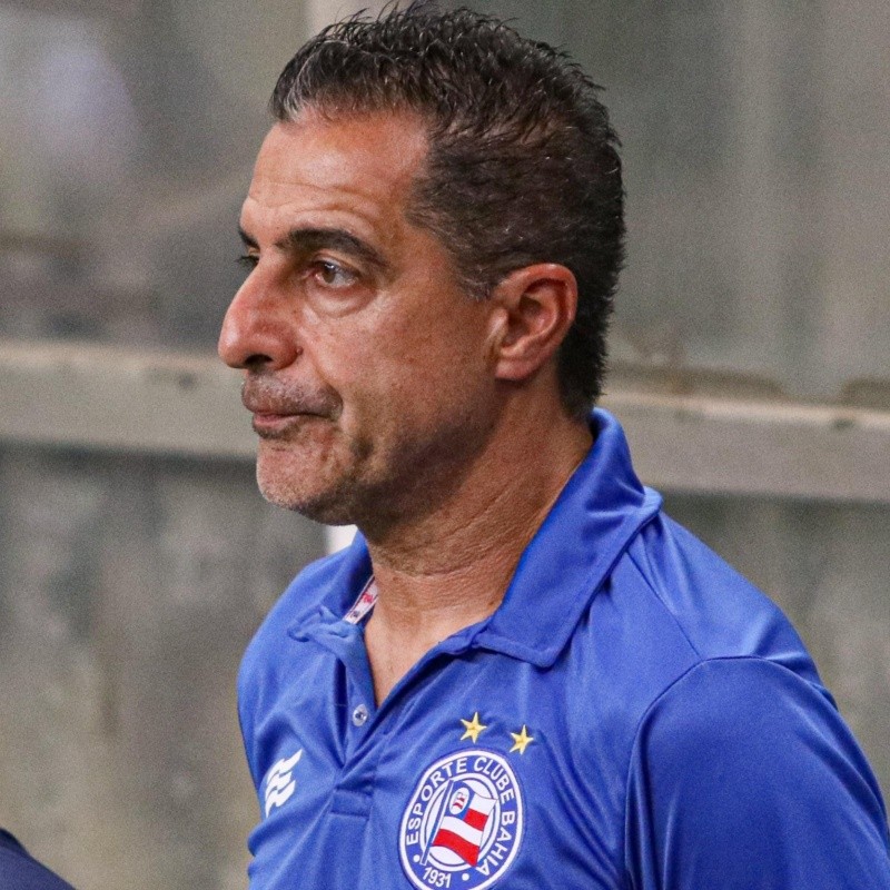 Renato Paiva alinha pensamento com jogador destaque do Bahia na temporada