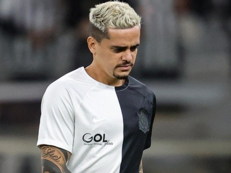 Fagner ganha "sombra" no Corinthians e pode seguir entre os reservas