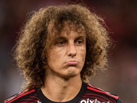 Bomba sobre saída de David Luiz do Flamengo surpreende Nação e zagueiro pode jogar em rival