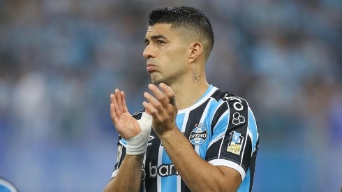 Foto: Pedro H. Tesch/AGIF - Suárez pode ser inspiração para a diretoria do Grêmio