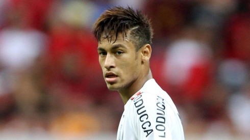 Foto: Adalberto Marques/AGIF - Neymar defendeu o Santos até 2013.