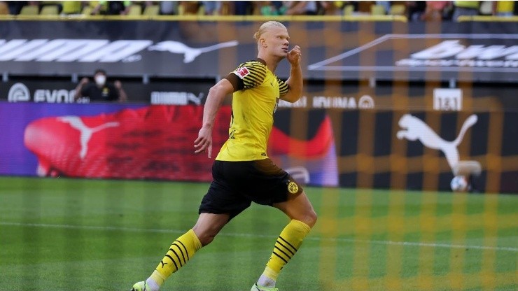 Erling Haaland inicia la Bundesliga con todo para Borussia Dortmund.