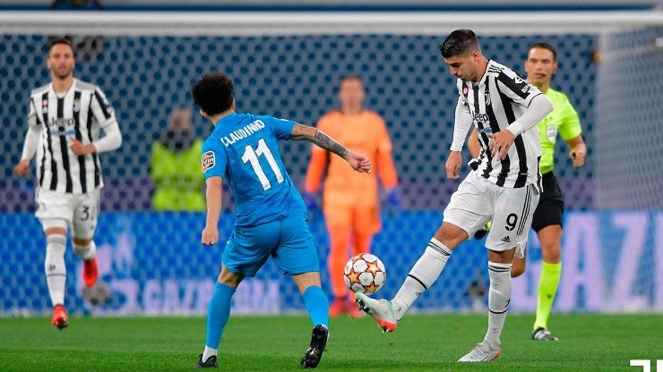 Acción de juego entre Juventus y Zenit.