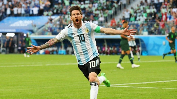 El Diez, que viene de levantar la Copa América, ahora va por el Mundial (Getty Images).