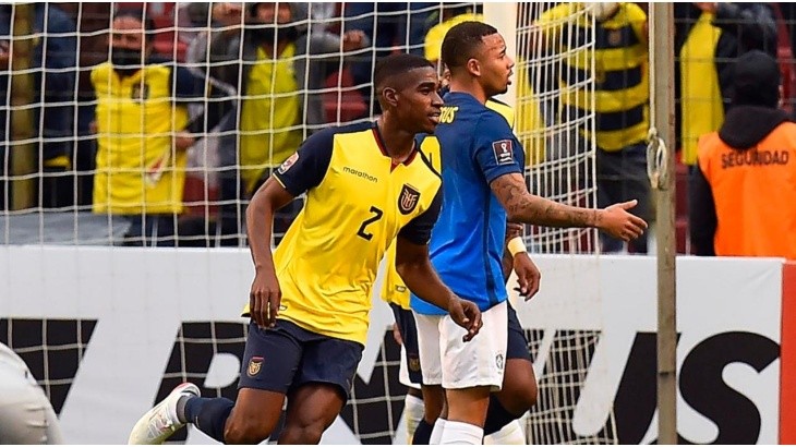 Félix Torres fue un muro y encima convirtió el empate de Ecuador.