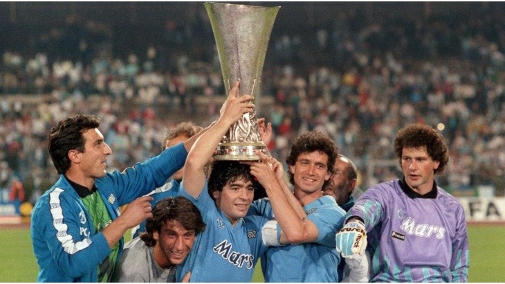 El mayor logro de Napoli en Europa: la Copa UEFA 1989 con Maradona.