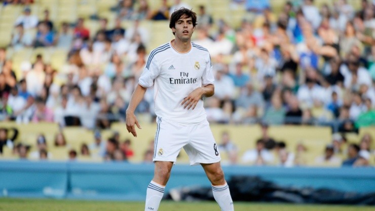 Kaká en juego con Real Madrid.