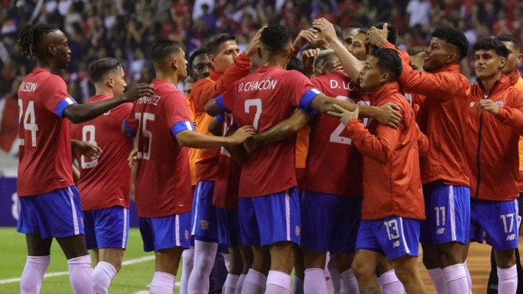 Costa Rica en festejo de gol.