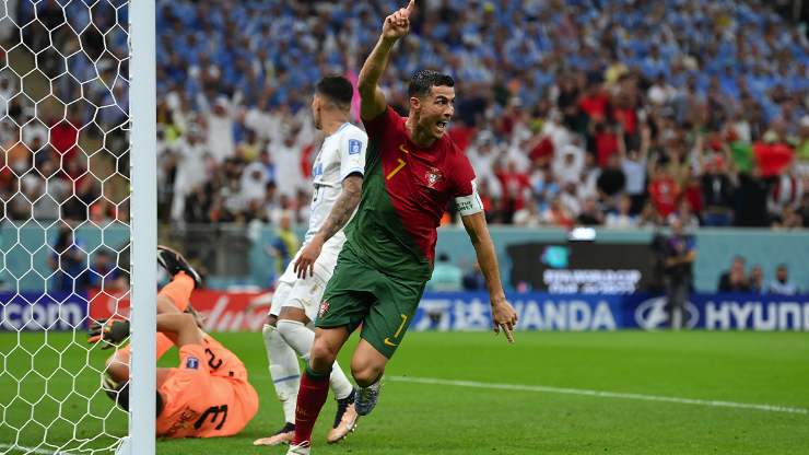 ¿Fue suyo? Cristiano Ronaldo festejó como propio el gol inaugural de Portugal ante Uruguay