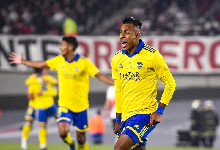 Villa y el gol del Superclásico.